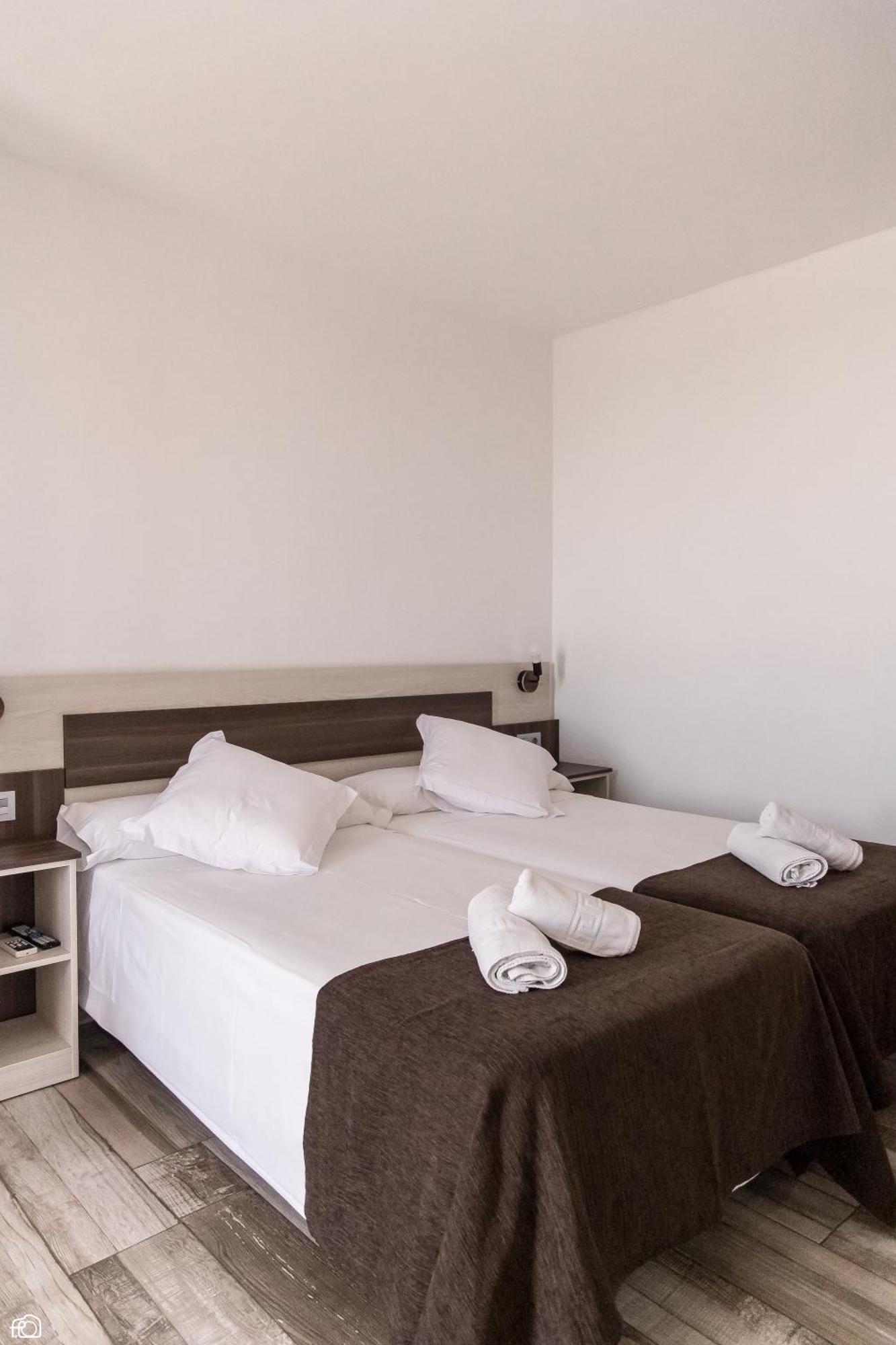 Meson Hostal La Cabana Medellín Esterno foto